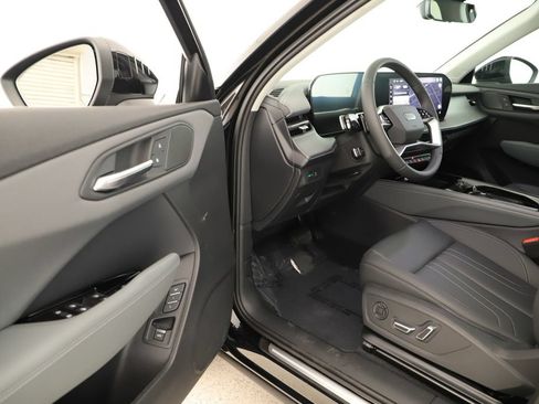 New 2026 Audi Q3 quattro 2.0T AWD/4WD image 14