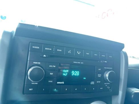 Used 2008 Jeep Wrangler Unlimited Sahara w/ Dual Top Group image 20