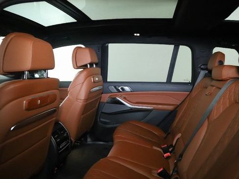 Used 2024 BMW X7 M60i w/ Executive Package AWD/4WD image 17