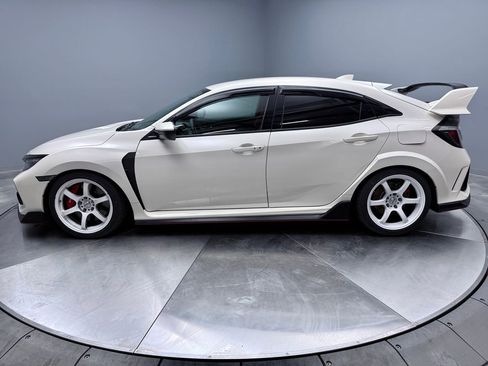 Used 2019 Honda Civic Type R image 8