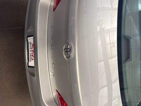 Used 2006 Toyota Avalon XLS image 47