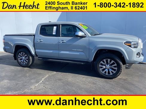 Used 2020 Toyota Tacoma Limited image 1