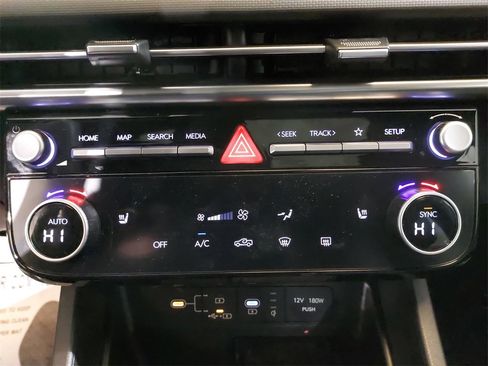 Certified 2025 Hyundai Santa Cruz SEL image 21