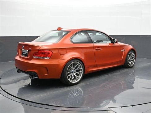 Used 2011 BMW 1 Series M image 17