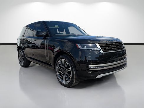 Certified 2025 Land Rover Range Rover SE AWD/4WD image 7