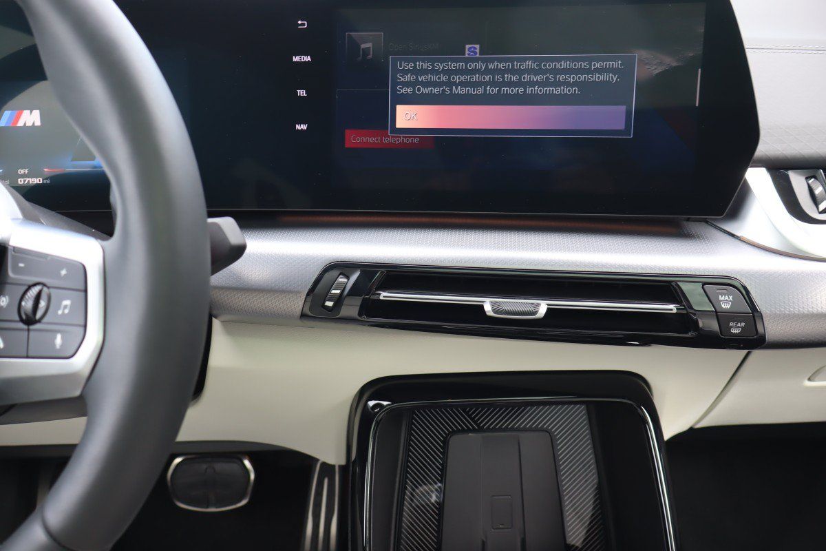 Used 2026 BMW X2 M35i AWD/4WD image 13