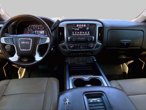 Used 2019 GMC Sierra 2500 SLT AWD/4WD image 16
