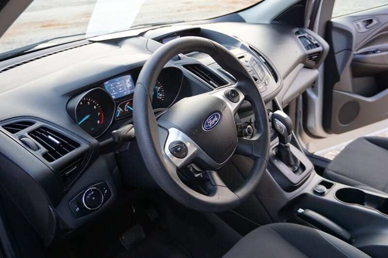 Used 2014 Ford Escape S FWD image 13