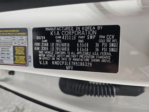 Used 2024 Kia Niro LX image 34