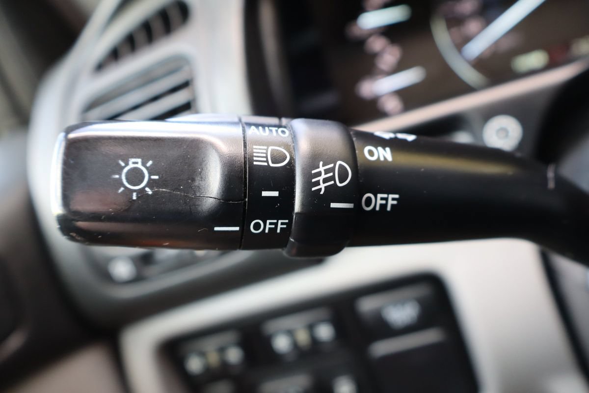 Used 2006 Lexus LX 470 4WD image 35