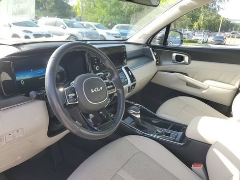 Certified 2023 Kia Sorento SX FWD image 22