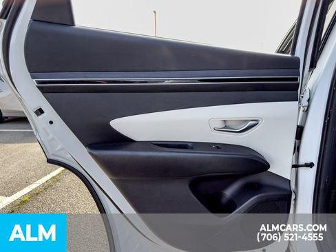 Used 2022 Hyundai Tucson SEL w/ Cargo Package AWD/4WD image 14