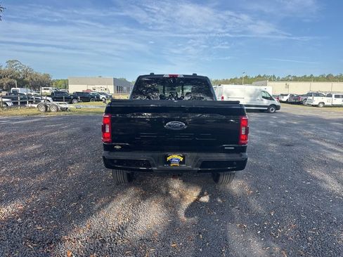 Used 2022 Ford F150 XLT w/ Equipment Group 302A High image 5
