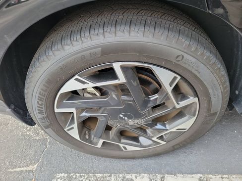 Used 2024 Kia Sportage SX FWD image 12