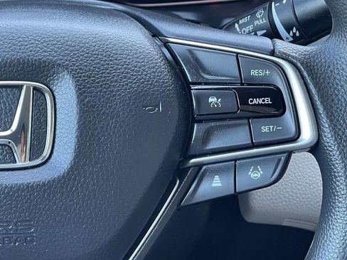 Used 2022 Honda Accord LX image 30