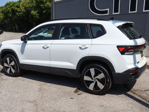 Used 2025 Volkswagen Taos S AWD/4WD image 6