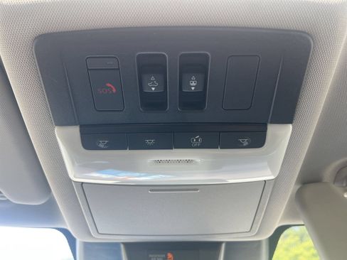 Certified 2023 Nissan Rogue SL w/ SL Premium Package AWD/4WD image 12