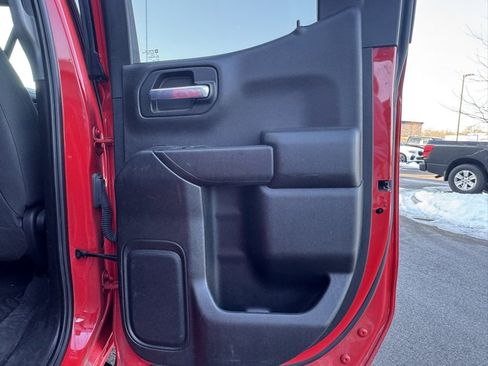 Used 2021 Chevrolet Silverado 1500 Custom image 32