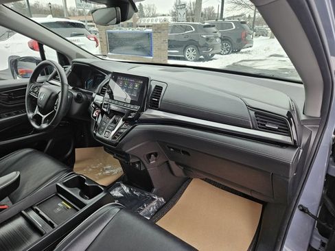 Used 2024 Honda Odyssey Elite image 12