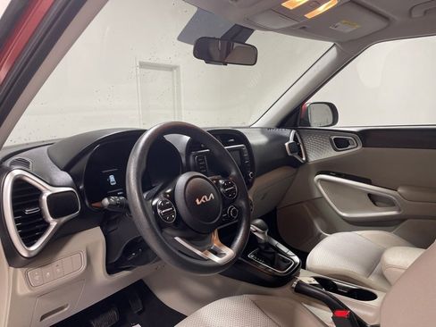 New 2025 Kia Soul LX w/ LX Technology Package image 18