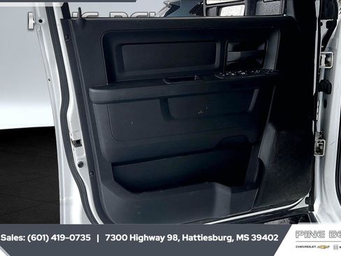 Used 2023 RAM 2500 Tradesman w/ Safety Group AWD/4WD image 18