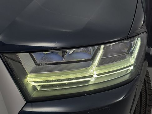 Used 2018 Audi Q7 3.0T Prestige image 33