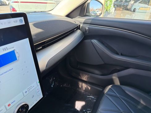 Used 2021 Ford Mustang Mach-E Select w/ Comfort/Technology Package image 28