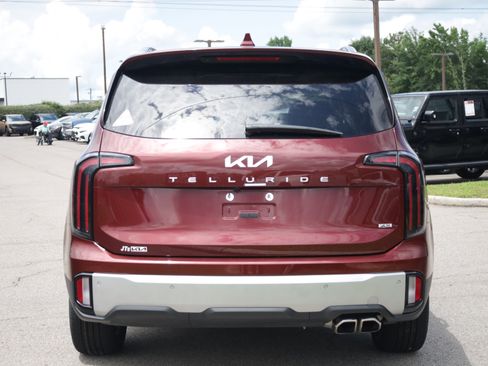 Used 2023 Kia Telluride SX Prestige AWD/4WD image 4