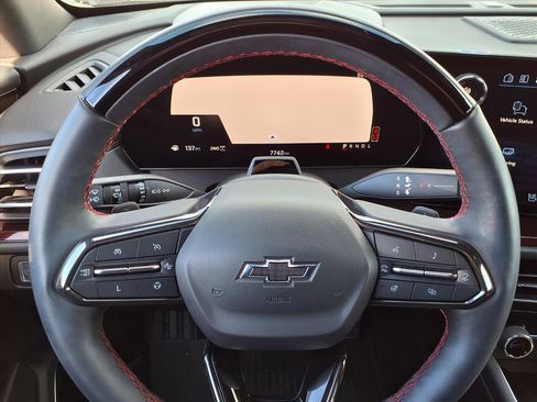 Used 2024 Chevrolet Traverse RS w/ LPO, Floor Liner Package image 13