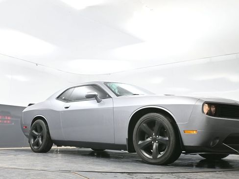 Used 2014 Dodge Challenger SXT w/ Super Sport Group (SS/T) RWD image 25