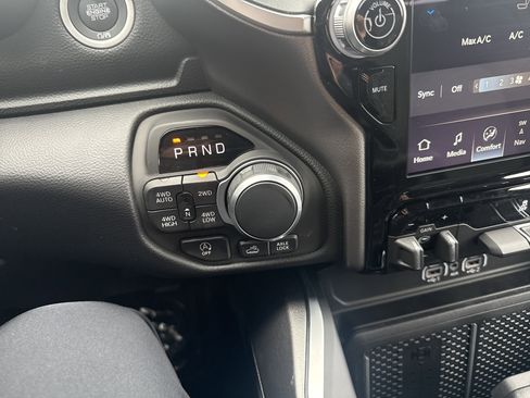 New 2026 RAM 1500 Big Horn image 23