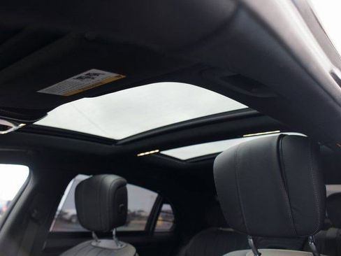 Used 2022 Mercedes-Benz S 500 4MATIC image 4