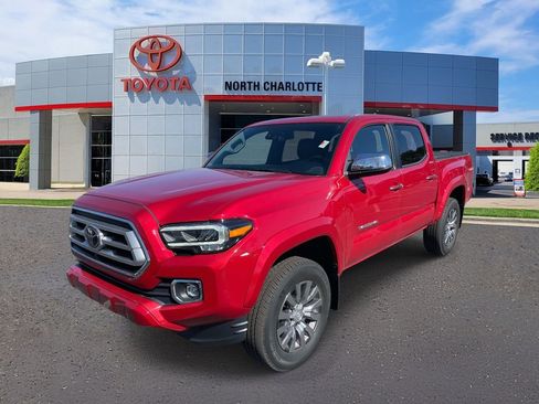 Used 2023 Toyota Tacoma Limited image 5