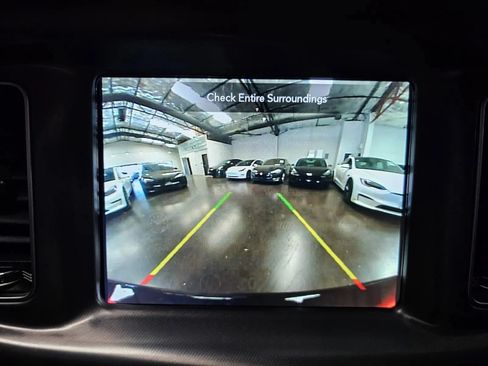 Used 2020 Dodge Charger R/T RWD image 18