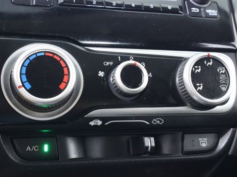 Used 2016 Honda Fit LX image 21