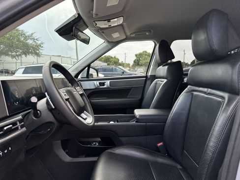 Used 2024 Hyundai Santa Fe SE FWD image 13
