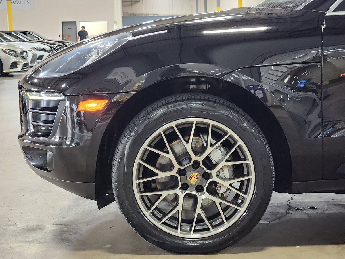 Used 2017 Porsche Macan S AWD/4WD image 5