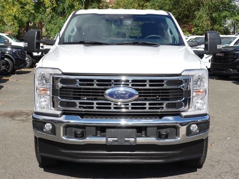 Used 2023 Ford F250 XLT AWD/4WD image 6