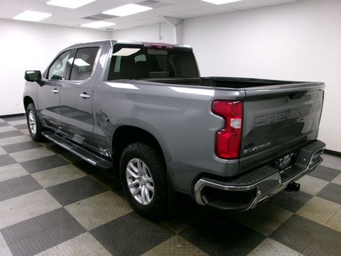 Certified 2021 Chevrolet Silverado 1500 LTZ w/ Technology Package AWD/4WD image 2