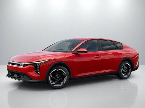 Used 2025 Kia K4 EX FWD image 3