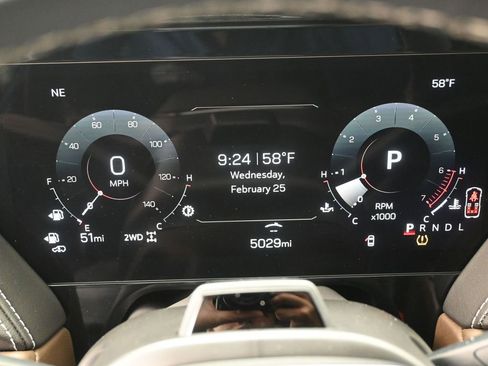 Used 2025 GMC Yukon Denali Ultimate image 15