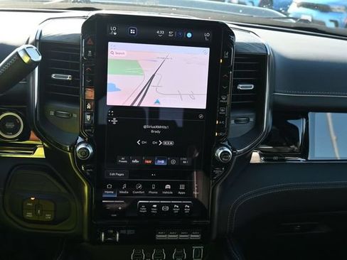 New 2027 RAM 2500 Limited AWD/4WD image 32