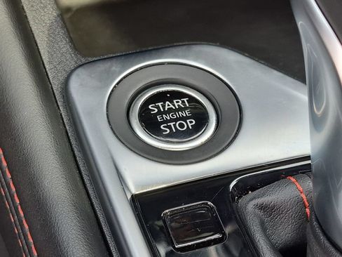 Used 2024 Nissan Sentra SR w/ SR Premium Package FWD image 17