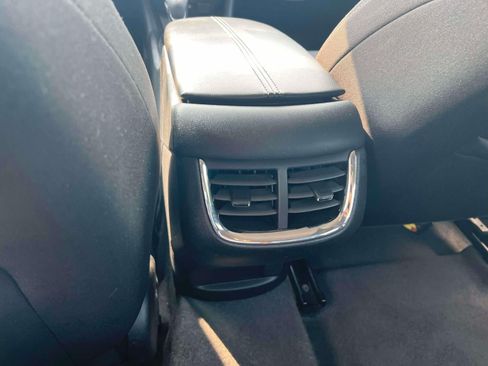 Used 2024 Chevrolet Malibu LT FWD image 23