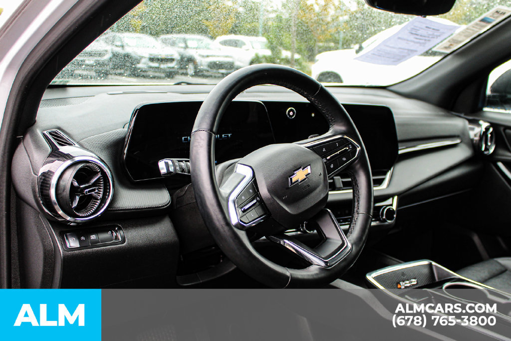 Used 2025 Chevrolet Equinox LT w/ Convenience Package II FWD image 22