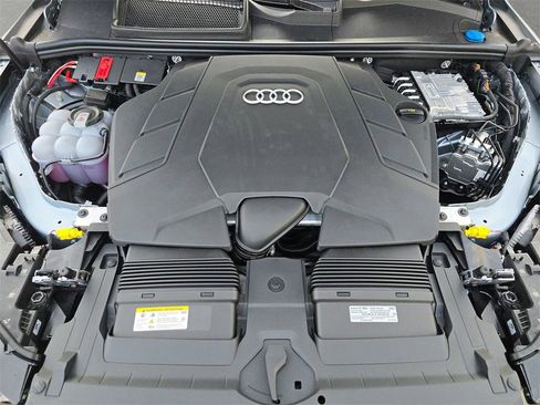 New 2026 Audi Q7 3.0T Prestige image 32