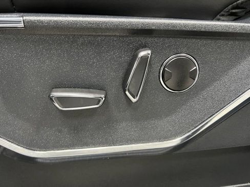 Used 2022 Ford F150 Platinum image 23