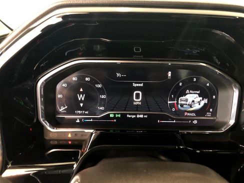 Used 2024 GMC Sierra 2500 SLE w/ SLE Convenience Package image 19