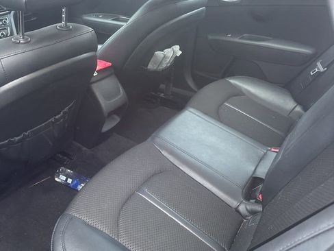 Certified 2018 Kia Optima S image 9