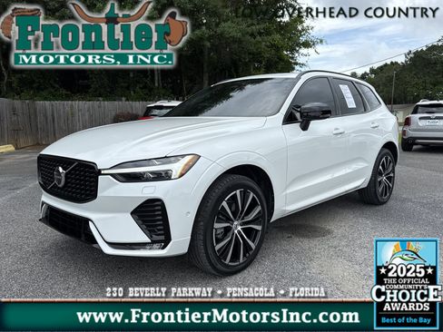 Used 2023 Volvo XC60 B5 Plus w/ Climate Package AWD/4WD image 1